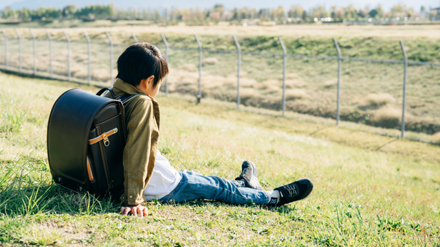 小学生のいじめを見逃さない！親ができる見抜き方・守り方・相談先を解説