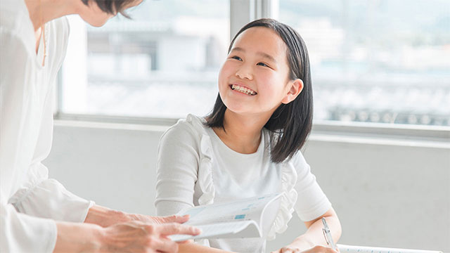 ASDのお子さんの特性に寄り添う！家庭教師のマスターの指導法