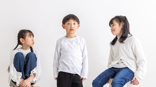 小中学生の発達障害の割合とは？｜クラスに2〜3人は“特性のある子”がいる時代